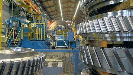 Ergänzung. Siemens baut Gasturbinen für die Stromerzeugung, wie hier in Berlin-Moabit. Die US-Firma Dresser-Rand, die Siemens nun übernehmen will, stellt Kompressoren, Dampf- und Gasturbinen für die Öl- und Gasindustrie her. 