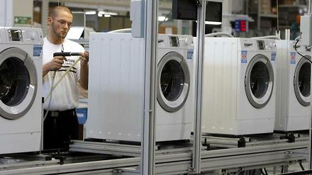 BSH Bosch und Siemens Hausgeräte produziert Waschmaschinen in Nauen in Brandenburg. Siemens steigt aus dem Joint-Venture nun aus.
