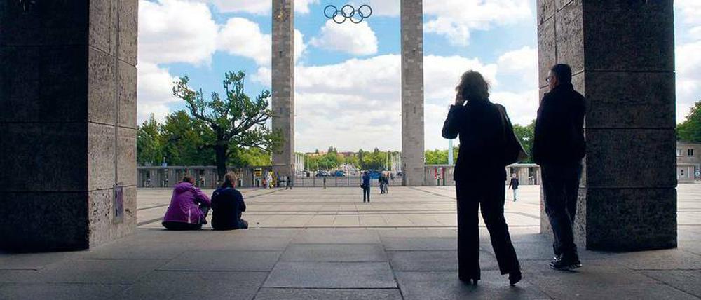 Am Tor zur Welt. Ob im Olympiastadion auch mal wieder die Weltspiele des Sports stattfinden werden, darüber streitet sich die Berliner Politik.