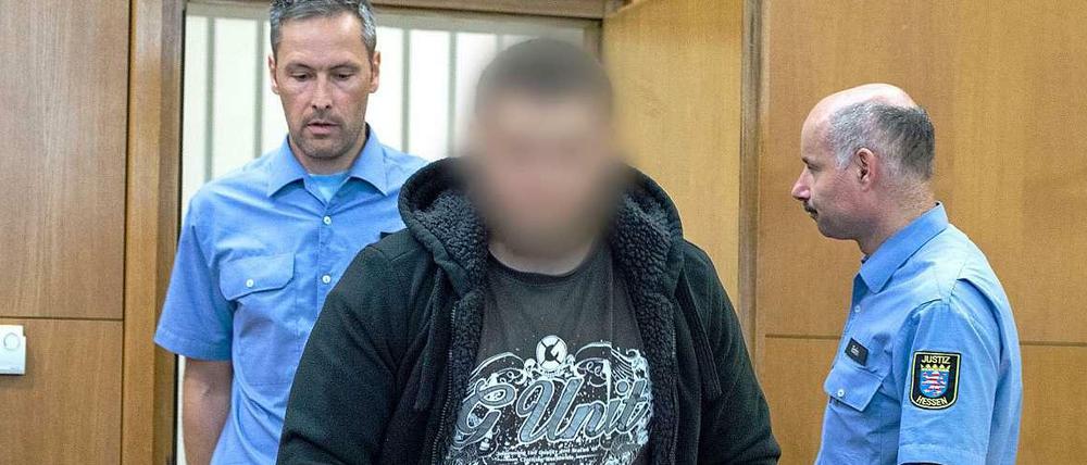 Kreshnik B. wird die Mitgliedschaft in der Terrormiliz "Islamischer Staat" vorgeworfen.