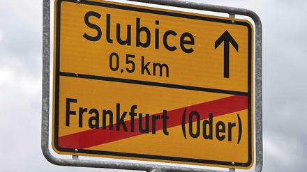 Am falschen Ende von Deutschland. Eine japanische Touristen hat angeblich Frankfurt (Oder) mit dem anderen verwechselt.