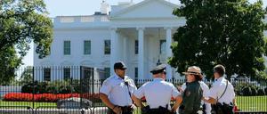 Wache stehen: Sicherheitsleute vor dem Weißen Haus in der US-Hauptstadt Washington.
