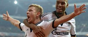 Max Meyer (l.) brachte den FC Schalke 04 in der 48. Minute mit 1:0 in Führung.