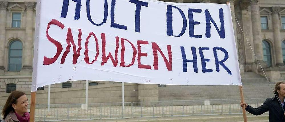 In Deutschlands Interesse? Die Opposition dringt darauf, den ehemaligen NSA-Mitarbeiter Snowden direkt zu befragen.