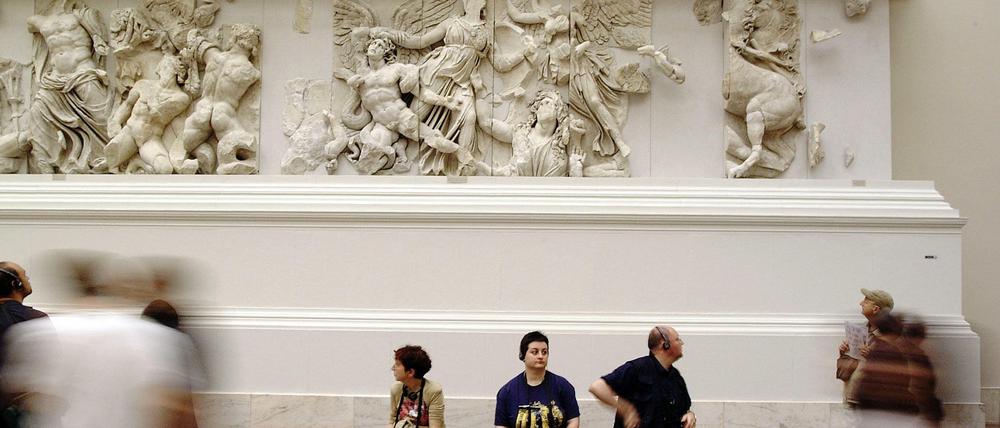 Schnell noch mal angucken: das Fries des Pergamonaltars