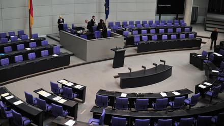 Wenn sowieso keiner kommt, können auch die Mikrophone ausgestellt werden. 