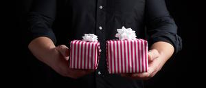 Hilfe, wohin mit den Geschenken von übereifrigen Gästen, die sich an die Bitte nicht gehalten haben?