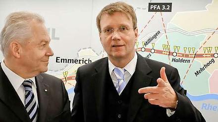 Bahnchef Rüdiger Grube mit dem ehemaligen Kanzleramtschef Ronald Pofalla (CDU), der demnächst bei der Bahn anheuern wird. 