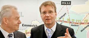 Bahnchef Rüdiger Grube mit dem ehemaligen Kanzleramtschef Ronald Pofalla (CDU), der demnächst bei der Bahn anheuern wird. 