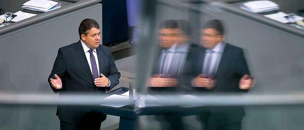 Bundeswirtschaftsminister Sigmar Gabriel am Donnerstag im Bundestag.