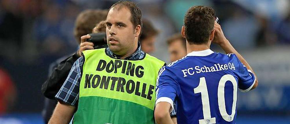 Auch nach Fußballspielen gehören Dopingproben zur Routine.