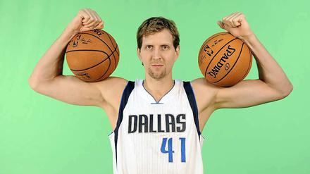 Am Dienstag war Medientag bei den Dallas Mavericks, der auch vor Dirk Nowitzki nicht Halt machte.