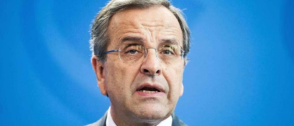 Ministerpräsident Antonis Samaras steht in der Gunst der Griechen derzeit nicht allzu hoch. Nun versucht er mit Steuererleichterungen zu punkten.