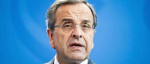 Ministerpräsident Antonis Samaras steht in der Gunst der Griechen derzeit nicht allzu hoch. Nun versucht er mit Steuererleichterungen zu punkten. 
