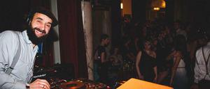 Johannes Heretsch ist neben der Weltmusik für seine Partyreihe "Electro Swing Revolution" bekannt.