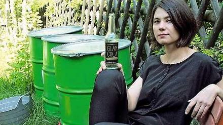 Auf eine Glam Cola mit Nermin Çelik.