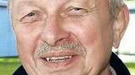 Dieter Golombek
