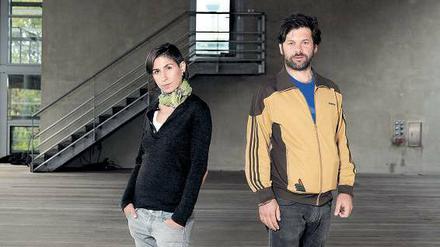 Den Aufstand proben. DJ Ipek (links) und Kontrabil sind Teild er politischen Performancegruppe „Sounds of Unity and Resistance“. Sie treten im Radialsystem auf.