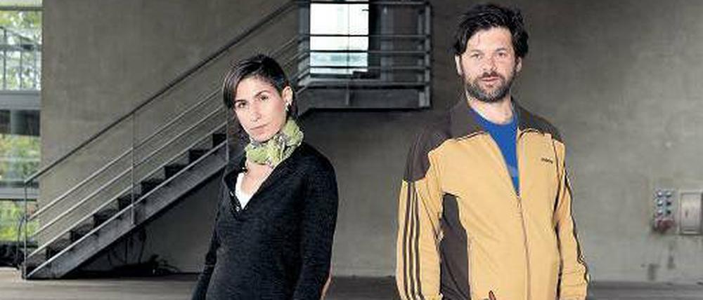 Den Aufstand proben. DJ Ipek (links) und Kontrabil sind Teild er politischen Performancegruppe „Sounds of Unity and Resistance“. Sie treten im Radialsystem auf.