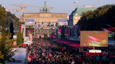 So sieht es aus, wenn Deutschland den 3. Oktober in Berlin feiert. Dieses Jahr ist jedoch Hannover an der Reihe - und die Niedersachsen fangen bereits am 2. Oktober an.