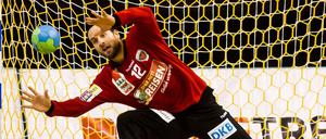 Komm zu mir. Silvio Heinevetter hatte in Lemgo Probleme ins Spiel zu finden. Dann steigerte sich der Nationalkeeper allerdings erheblich.