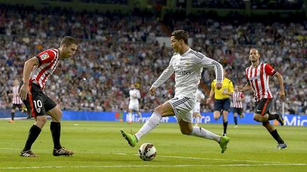 Immer einen Gedankenschritt schneller. Cristiano Ronaldo erzielte seine Saisontore Nummer elf bis dreizehn.