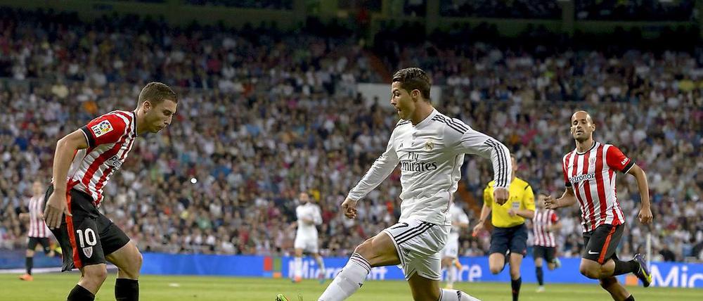 Immer einen Gedankenschritt schneller. Cristiano Ronaldo erzielte seine Saisontore Nummer elf bis dreizehn.