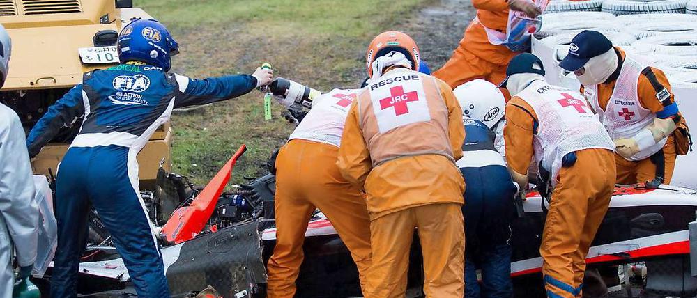 Jules Bianchi war in Suzuka bei strömendem Regen von der Strecke abgekommen und mit hoher Geschwindigkeit unter einen Bergungskran gekracht