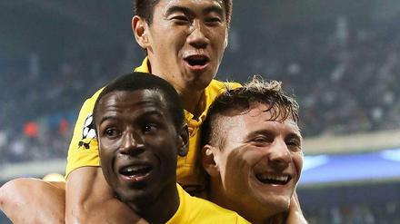 Wichtig für die Offensive: Rückkehrer Shinji Kagawa (oben) bereitete die 1:0-Führung von Ciro Immobile (r.) technisch perfekt vor, Adrian Ramos (l.) legte nach seiner Einwechselung zwei weitere Treffer nach. 