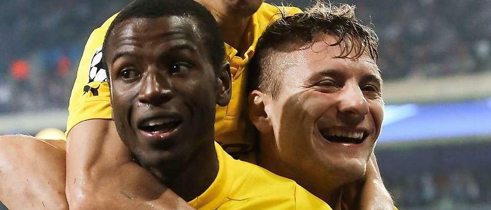 Wichtig für die Offensive: Rückkehrer Shinji Kagawa (oben) bereitete die 1:0-Führung von Ciro Immobile (r.) technisch perfekt vor, Adrian Ramos (l.) legte nach seiner Einwechselung zwei weitere Treffer nach. 