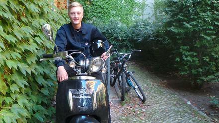 Ja, er lebt noch. Schreiberling-Autor Max Deibert hat die Audifahrer überlebt.