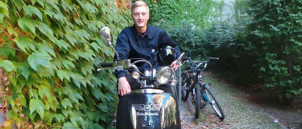 Ja, er lebt noch. Schreiberling-Autor Max Deibert hat die Audifahrer überlebt.