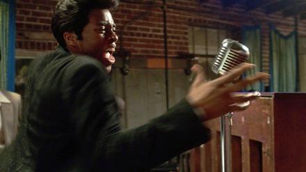 Fulminant. Chadwick Boseman spielt James Brown.