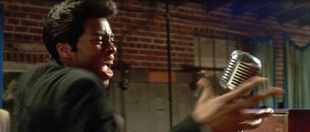 Fulminant. Chadwick Boseman spielt James Brown.