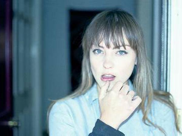 Angel Olsen.