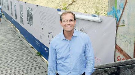 Stadtentwicklungssenator Michael Müller macht derzeit viel Werbung für sich im SPD-internen Wettstreit. Zu viel Werbung, finden die Grünen.