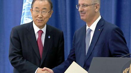 Ban Ki Moon traf den palästinensischen Ministerpräsidenten Rami Hamdallah in Ramallah.
