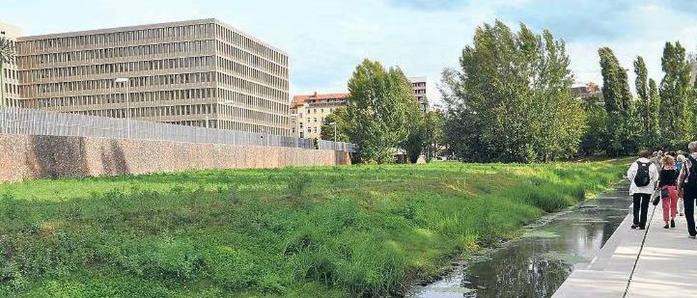 Auch entlang der Panke am BND-Neubau führt die Exkursion ins Grüne.