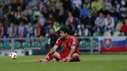Kein Fußball mehr zum Niederknien: Spaniens Diego Costa.