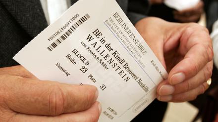 Eintrittskarte für das Berliner Ensemble.