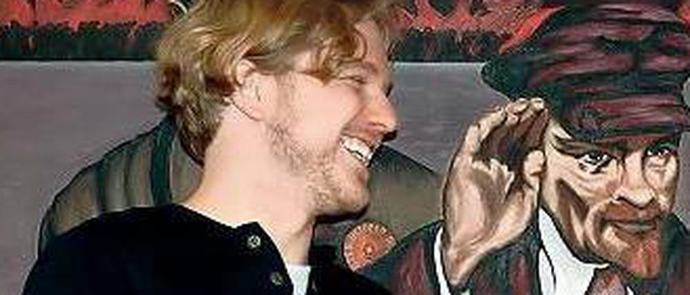 Na, dann Prost. Mirko Bode hat den Getränkehandel „Revolutiondrinks“ gegründet. Bei dem Unternehmen geht es nicht nur um den Geschmack der Produkte, sondern auch um bestimmte Herstellungsbedingungen.