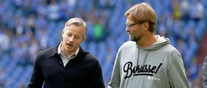 Sieger und Besiegter: Jens Keller (l., Sieger, Siegmund in vorübergehendem Ruhestand) und Jürgen Klopp (r., Besiegter, Messias im Amt).