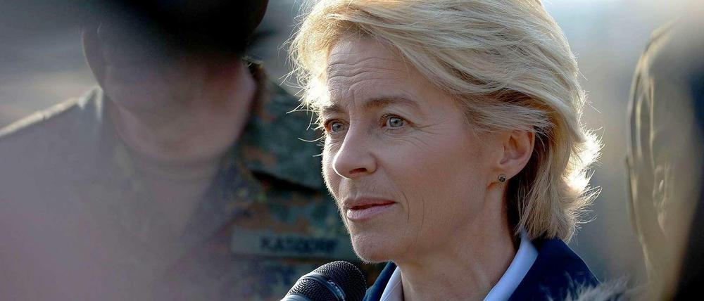 "Was nun?" – Die Verteidigungsministerin stellte sich am Montagabend im ZDF dieser Frage.