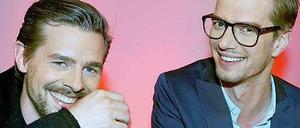 Die TV-Moderatoren Klaas Heufer-Umlauf (l) und Joko Winterscheidt.
