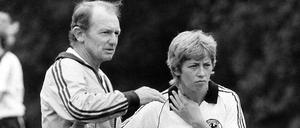 Gero Bisanz mit Co-Trainerin Anne Trabant.