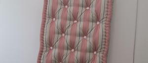 Schweifhaare von 43 Pferden braucht Daniel Heer für eine Matratze. Dadurch hat sie ihren Preis, hält aber angeblich auch 100 Jahre lang.