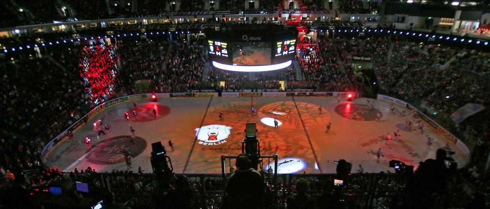 So sieht es bei den Eisbären in der o2-World aus, wenn die Fans noch drin sind.