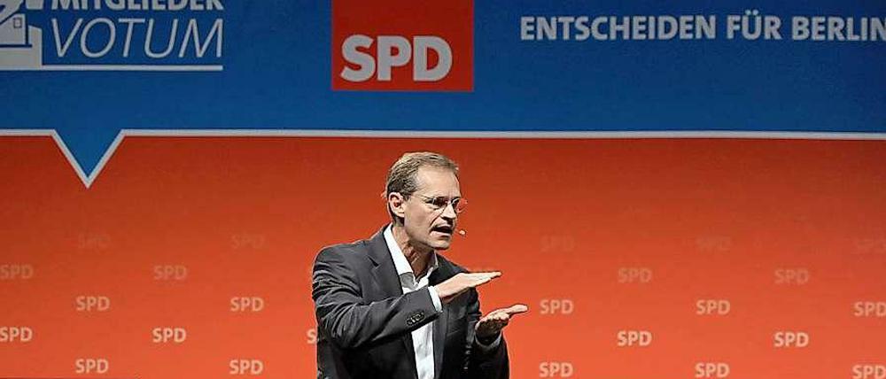 Stadtentwicklungssenator Michael Müller ist der Favorit bei Wirtschaft und Gewerkschaften.