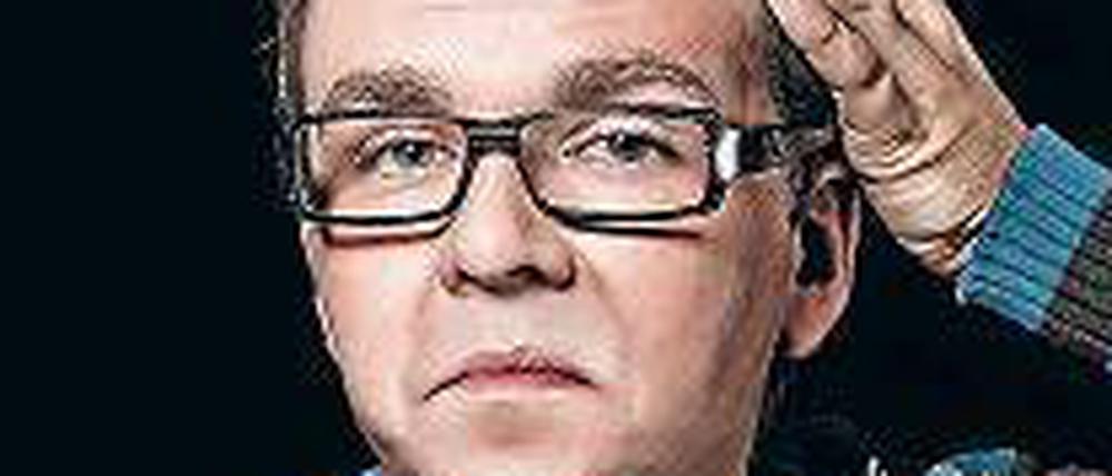 Der Typ Schleimer. Er ist artverwandt mit dem Opportunisten und dem Blender. Besonders Chefs sollten sich vor ihm hüten.