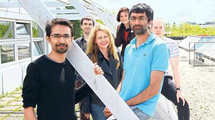 Start-up. Viele Uni-Unternehmer bieten Dienstleistungen aus dem IT-Bereich an. Im Bild die Gründer des Unternehmens „SpacialDB“, das an der FU entstanden ist und auf Geodatenbanken spezialisiert ist. 